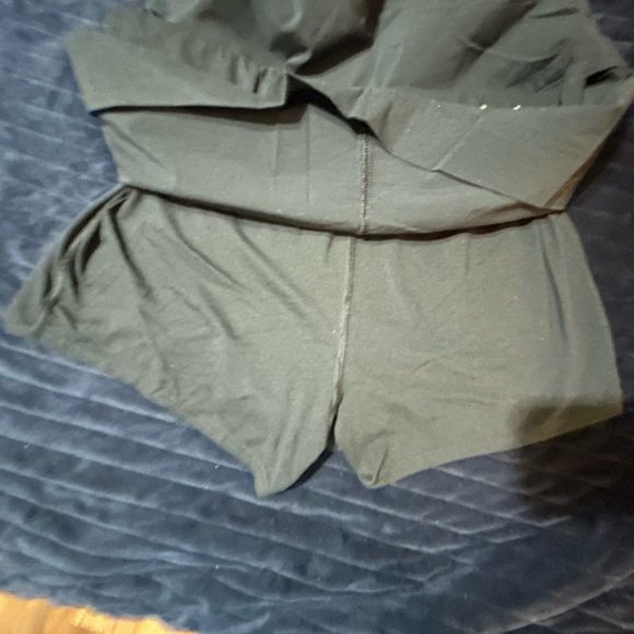 Columbia Dark Grey Skort with Side Pockets - Picture 4 of 5